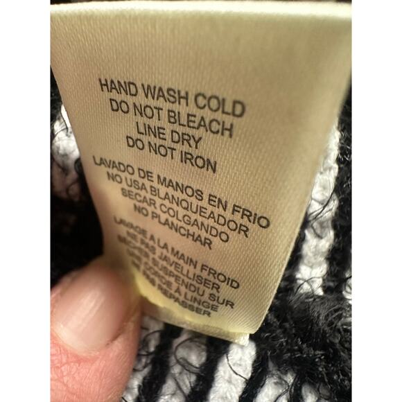 Simply Noelle Fuzzy Moto Cardigan Sweater Size S/M 8-10 - Picture 8 of 9